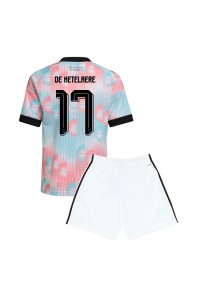 Belgia Charles De Ketelaere #17 Jalkapallovaatteet Lasten Vieraspeliasu MM-kisat 2026 Lyhythihainen (+ Lyhyet housut)
